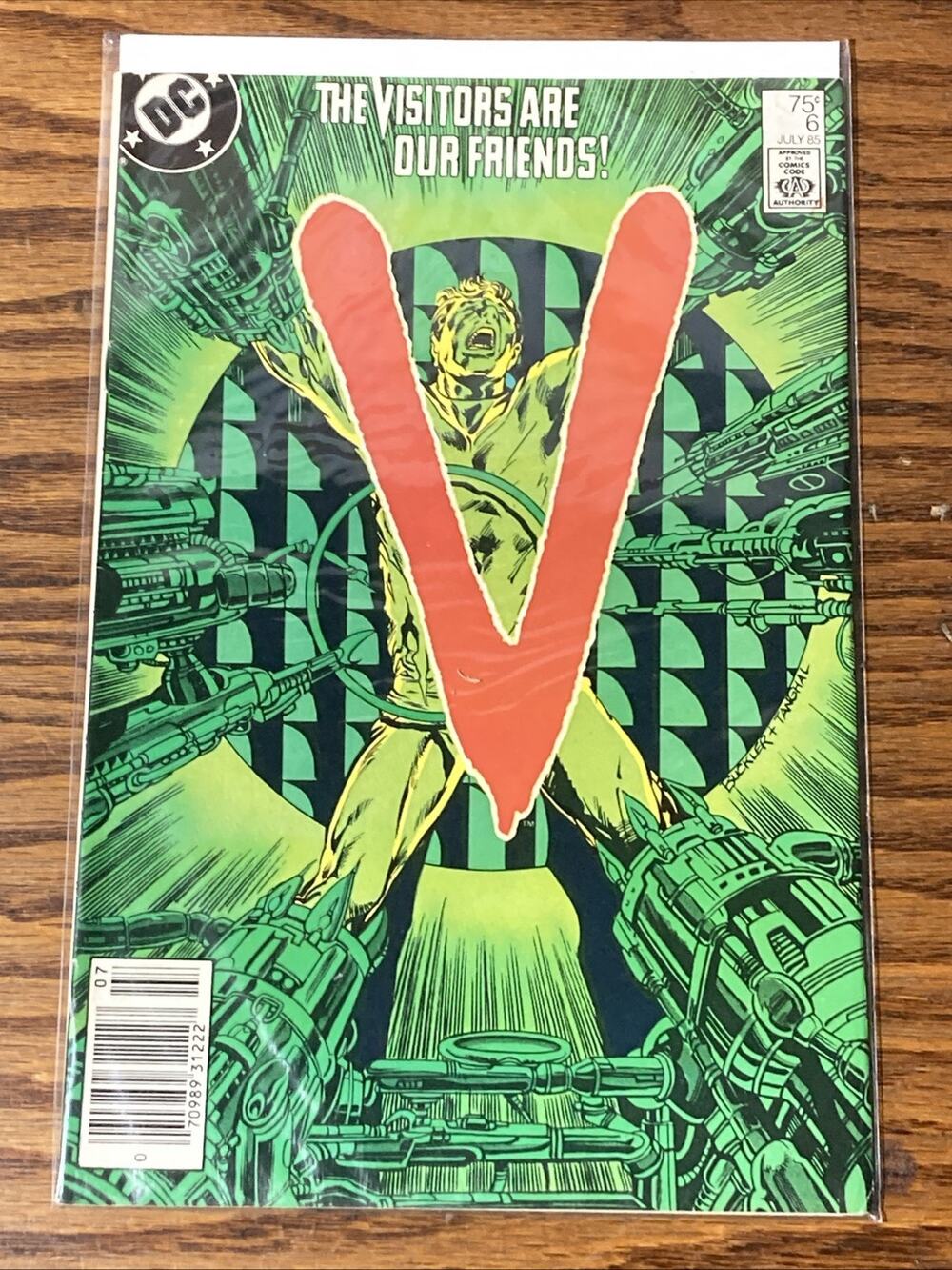 V “Visitors” - The Visitors Are Our Friends! #6 (1985) DC Comics